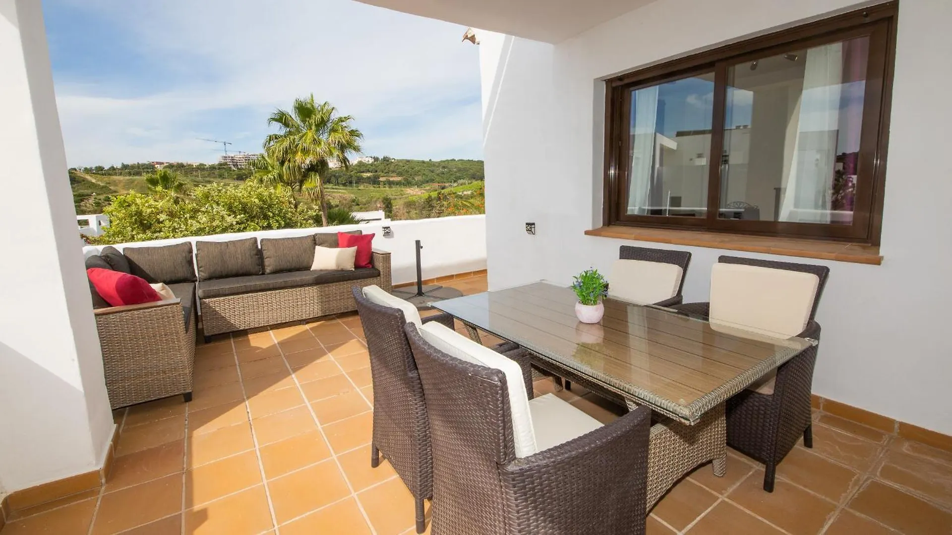 Casares Green 4 1D 0*,