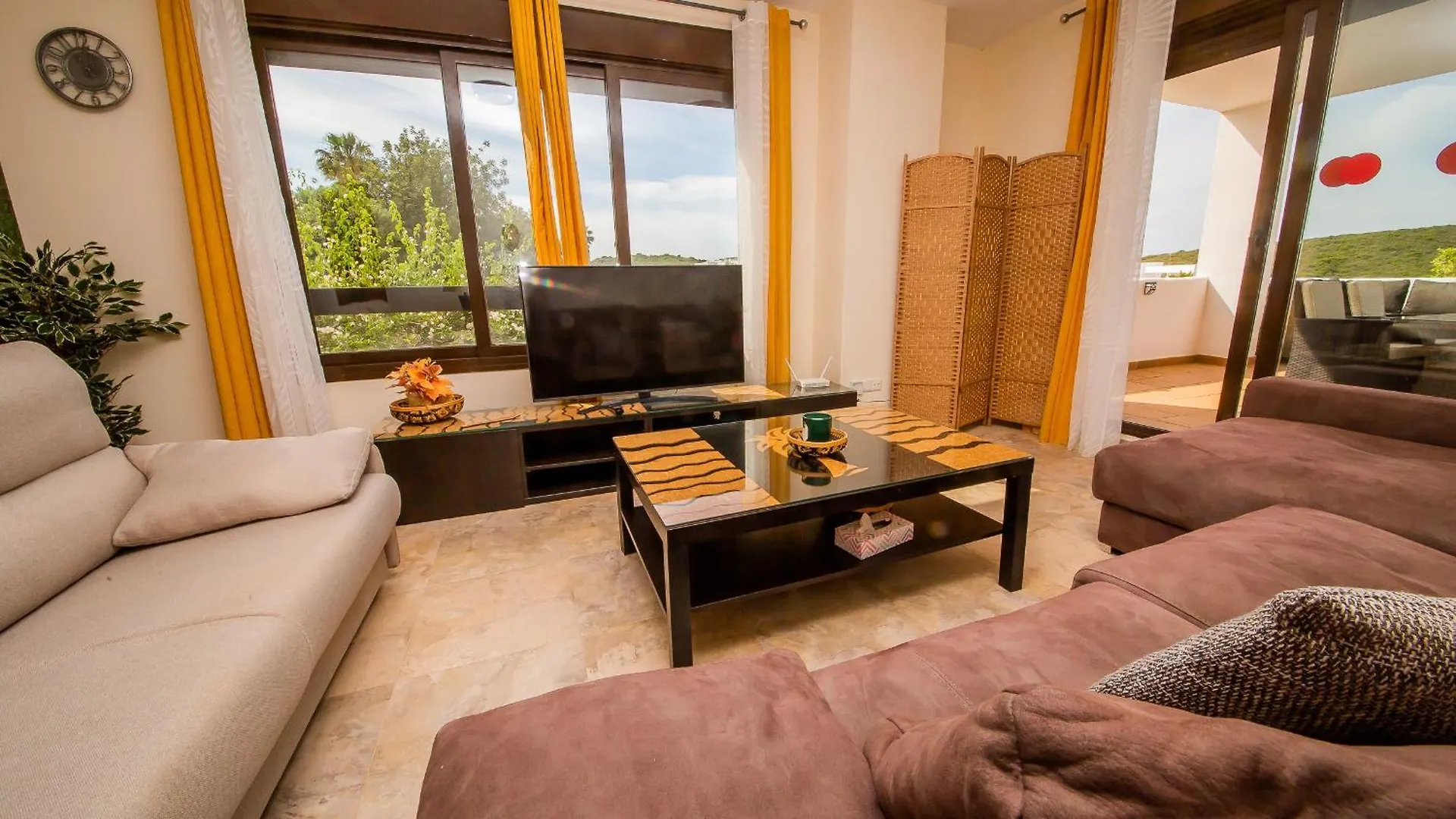Apartment Casares Green 4 1D